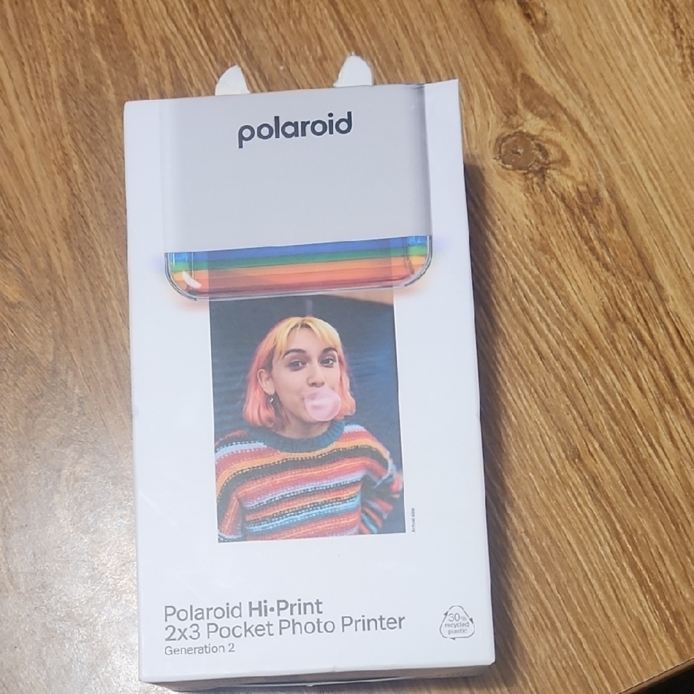 Polaroid Hi-Print 2x3 Printer with Rainbow Accent